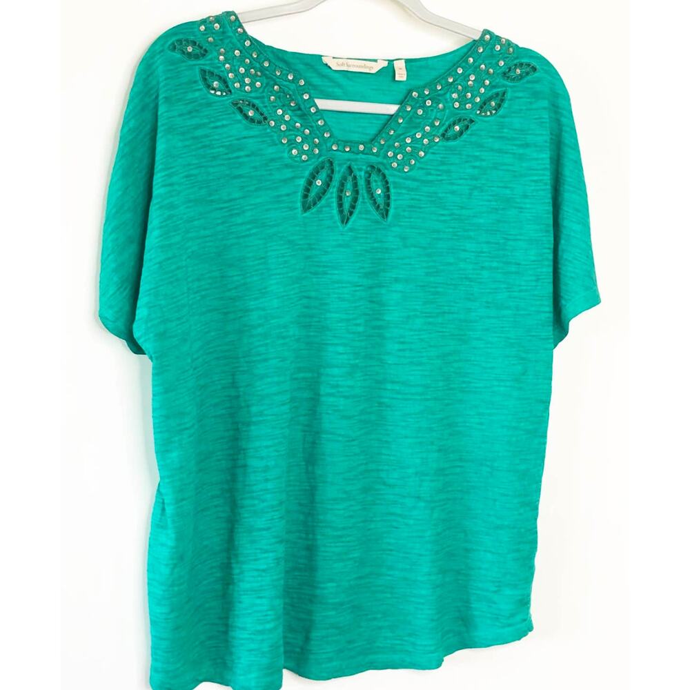 Soft Surroundings Medium Top Green Shirt Short sleeve V Neck Soft Stretchy Tee